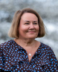 March 26 Portraits IWP2864 2 1 240x300